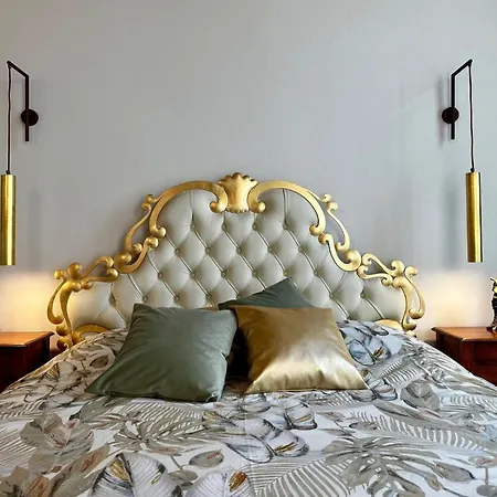 Elegance In The Center Of Florence: Palazzo 公寓